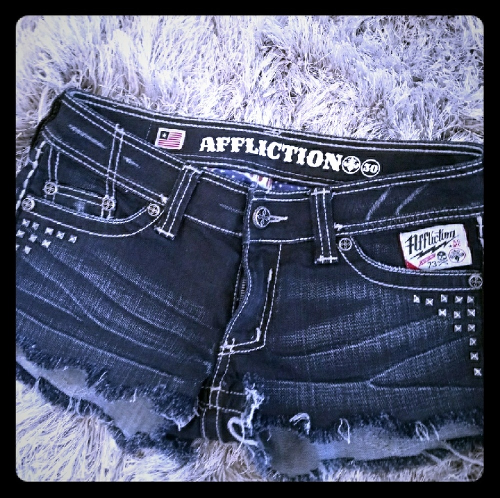 Affliction Shorts size 30